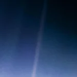LumiPoster — A ray in a blue sky
