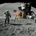 LumiPoster — Astronaut on the moon
