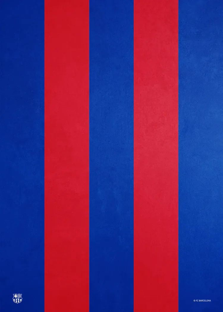 lumi-boards-football-5deb8385a4e9bf56-1.webp LumiPoster — Barcelona red and blue lines - Image 1