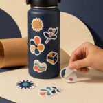 استيكر لاصق قص منفرد Deep Cut مخصص بالطباعة – نموذج منتج مطبوع ومخصص من Paper Ink